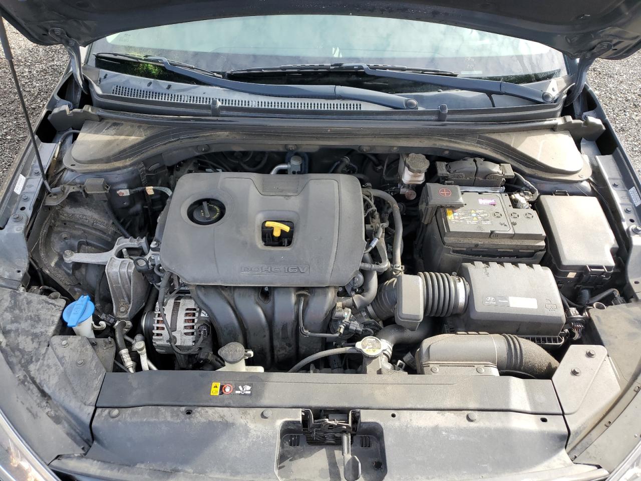 2019 Hyundai Elantra - Image 11