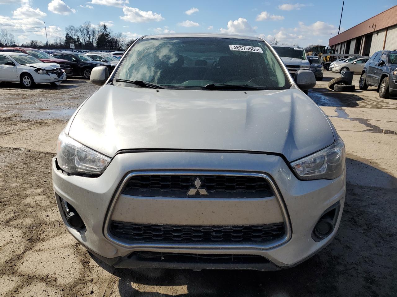 2015 Mitsubishi Outlander - Image 5