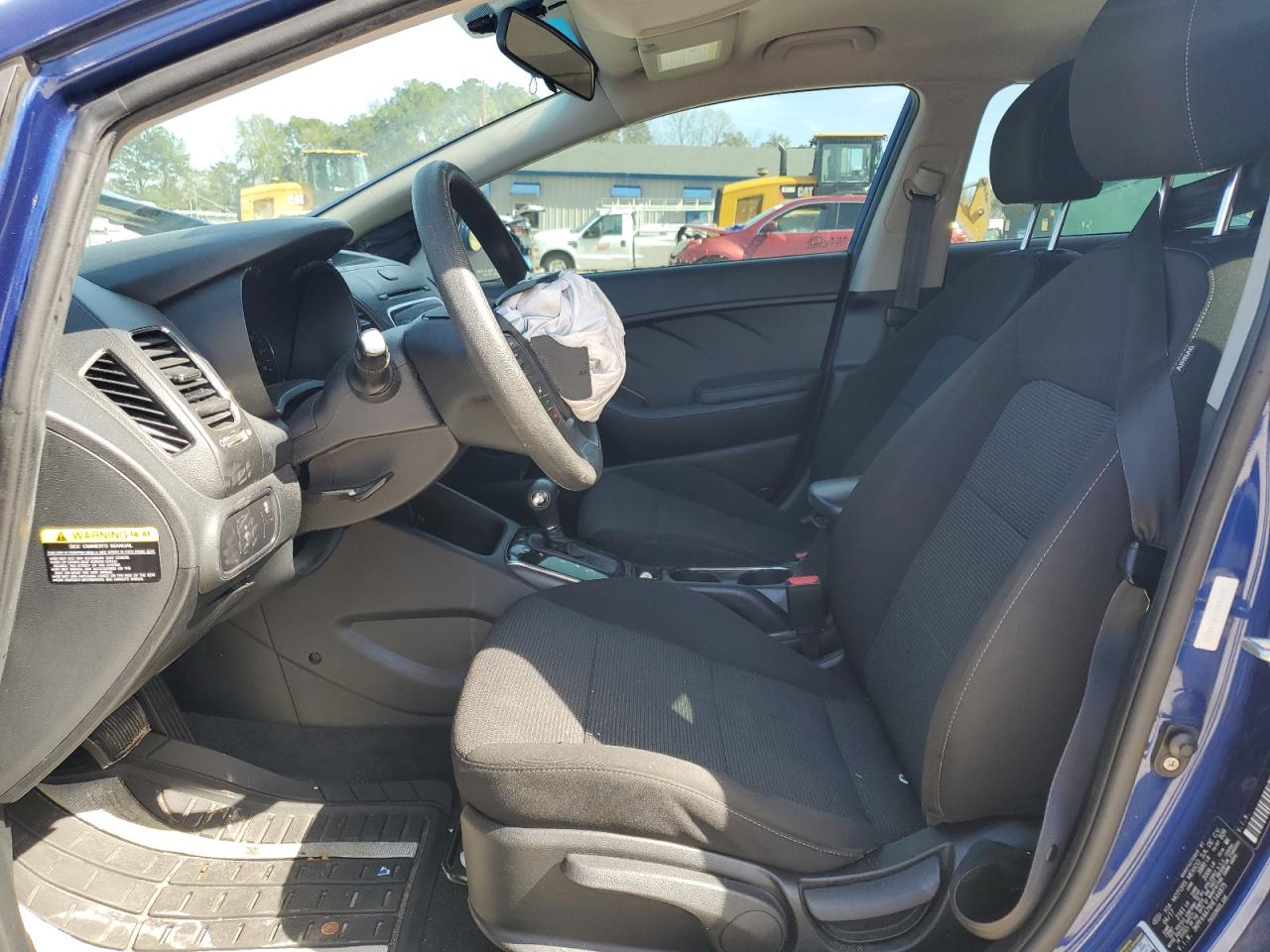 2017 Kia Forte - Image 7