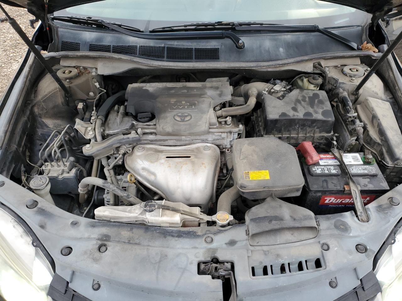 2015 Toyota Camry - Image 11