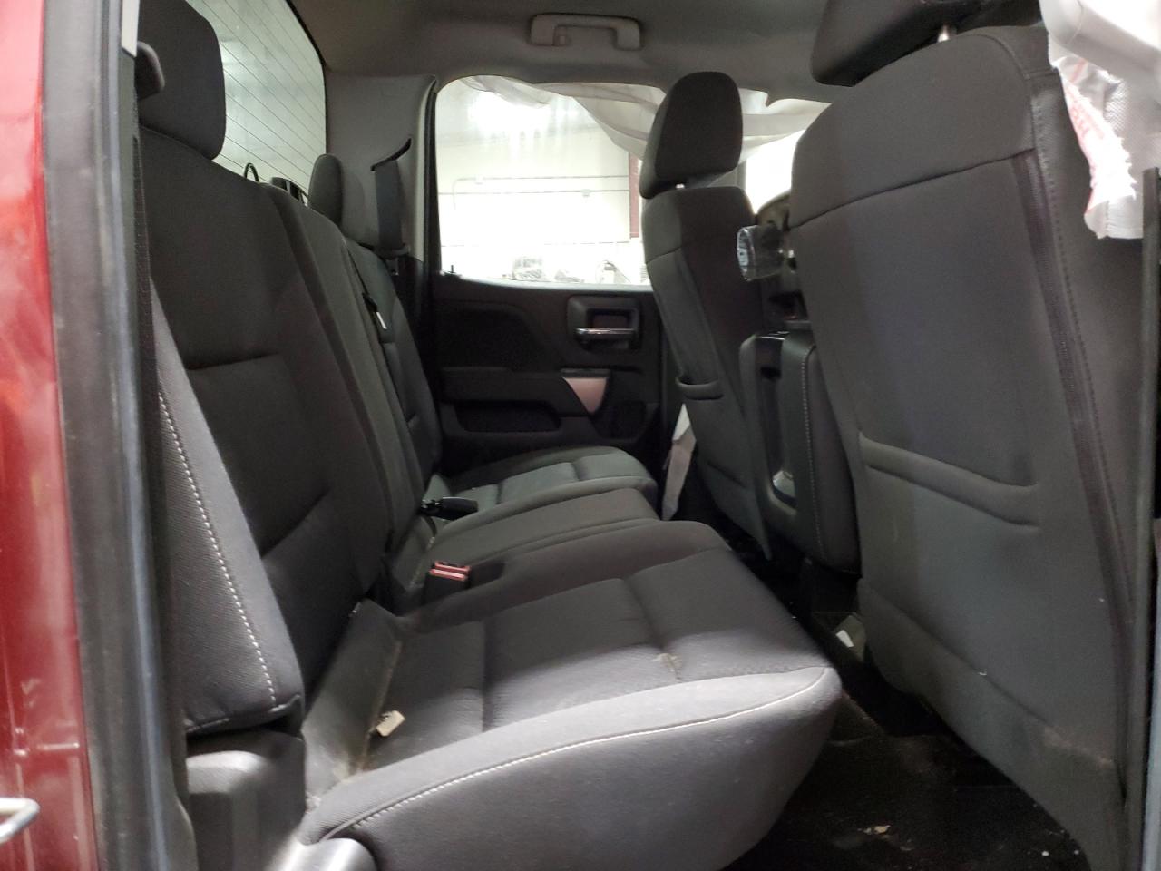 2018 Chevrolet Silverado - Image 11