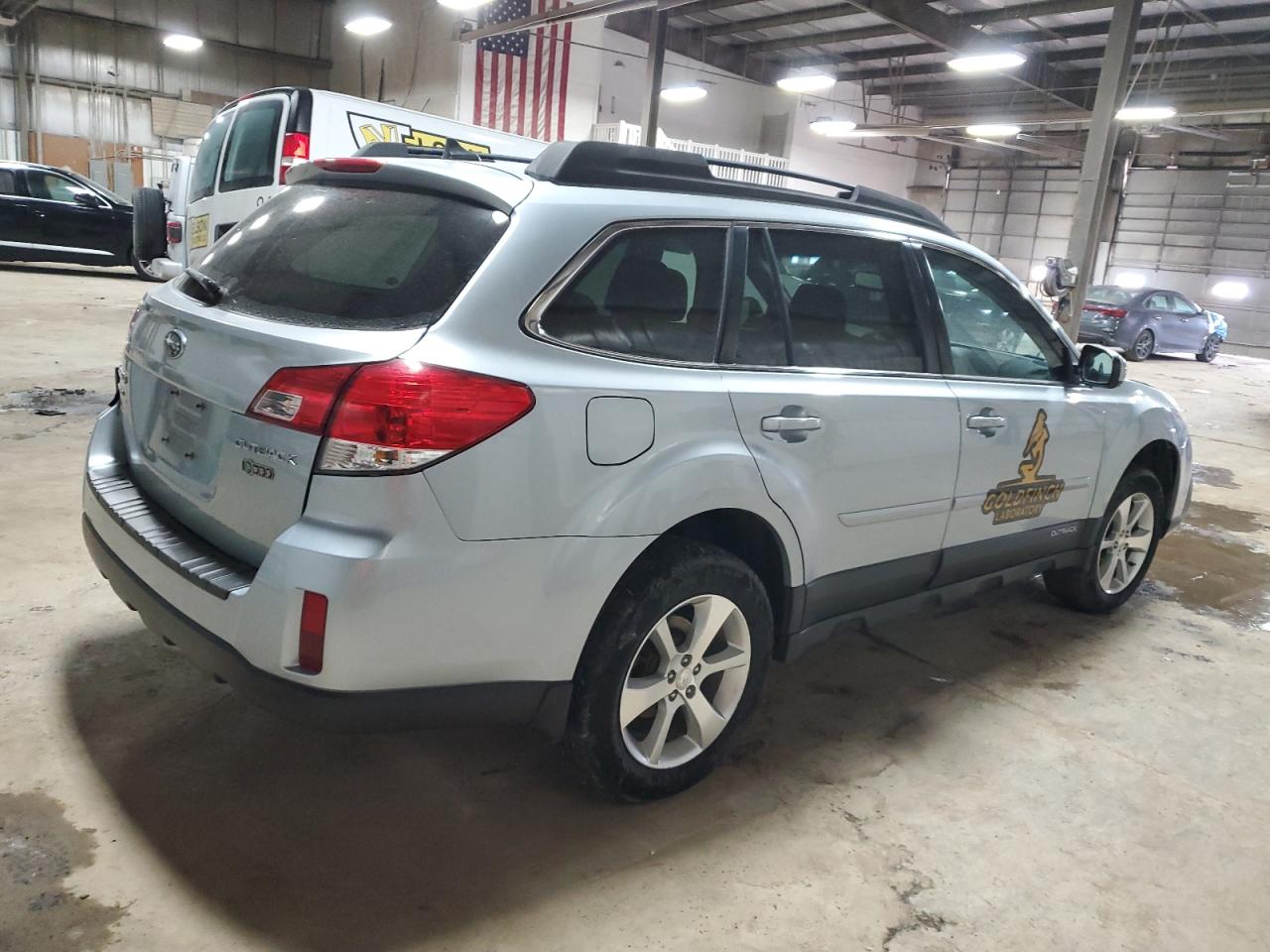 2014 Subaru Outback - Image 3