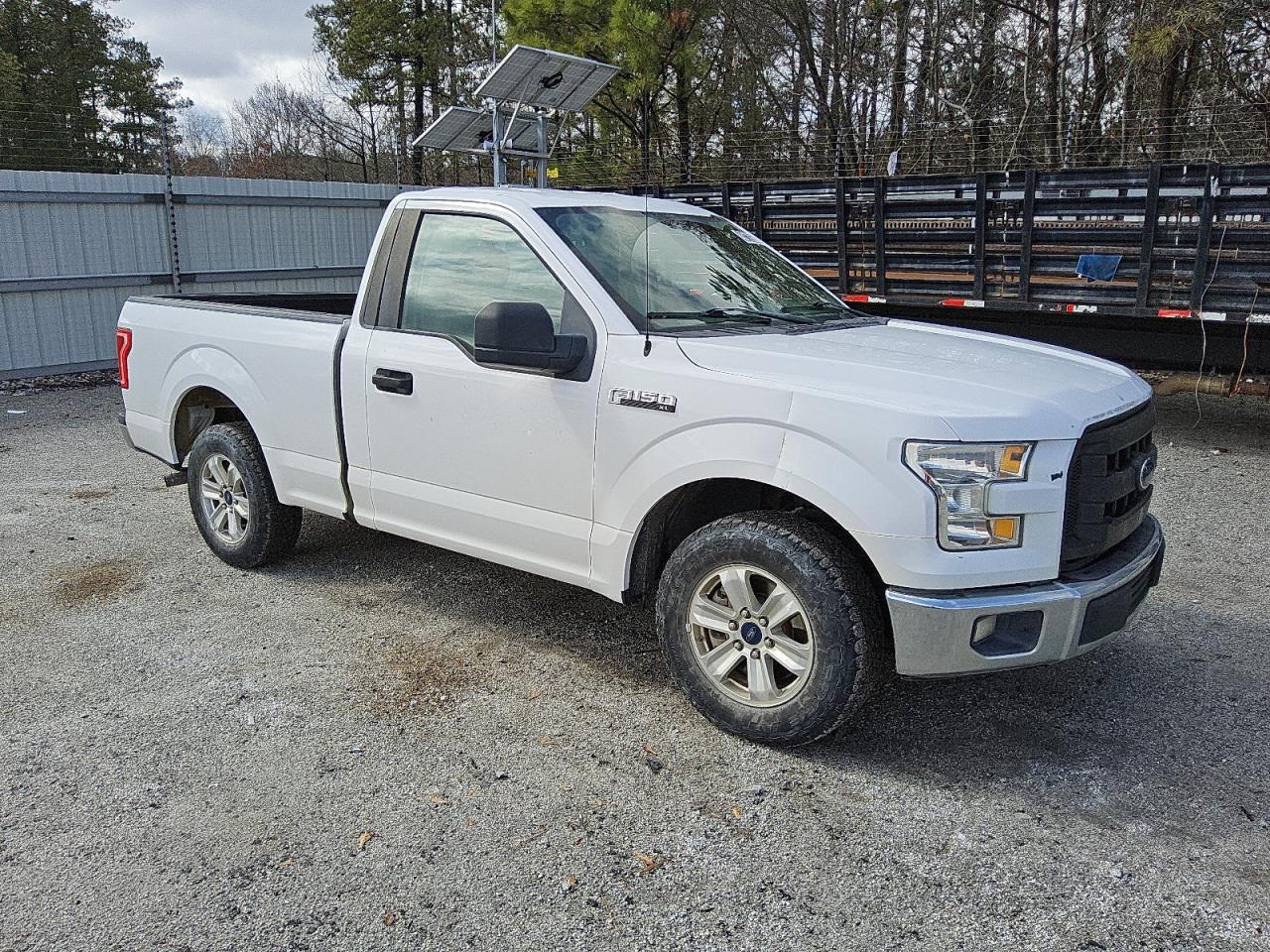 2016 Ford F-150 - Image 4