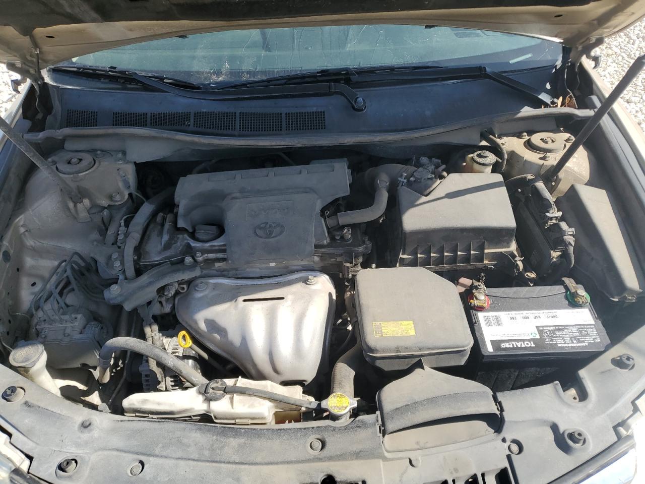 2012 Toyota Camry - Image 12