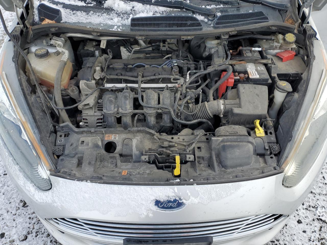 2015 Ford Fiesta - Image 11