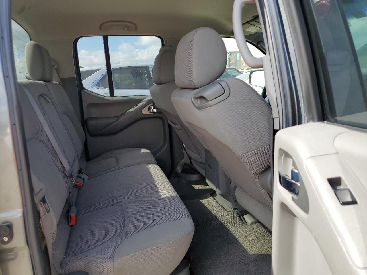 2007 Nissan Navara (Frontier) - Image 10