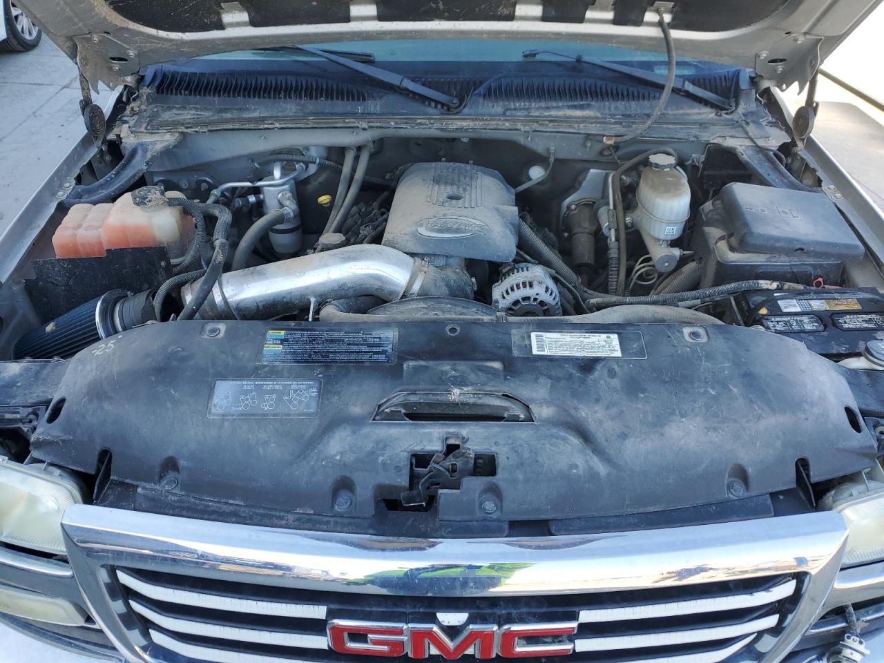 2004 GMC Sierra K2500 Heavy Duty VIN: 1GTHK23U24F239057 Lot: 44632275