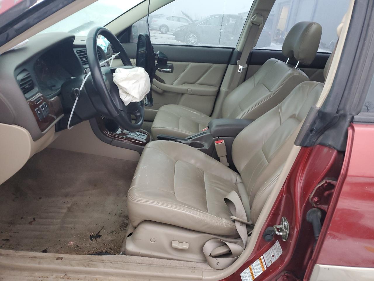 2002 Subaru Legacy - Image 7