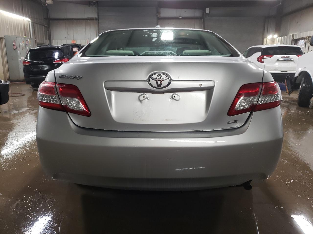 2011 Toyota Camry - Image 6