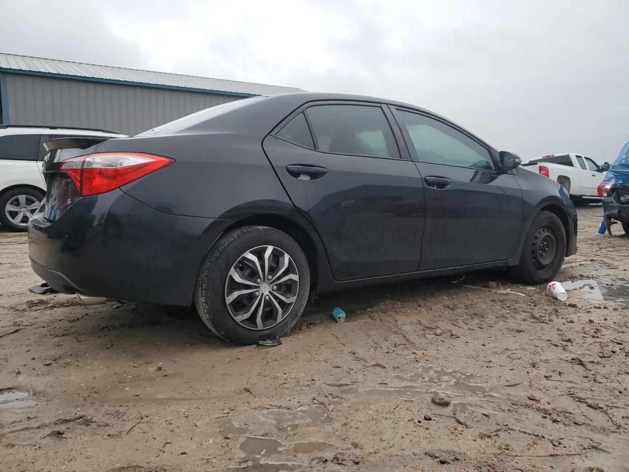 2015 Toyota Corolla - Image 3
