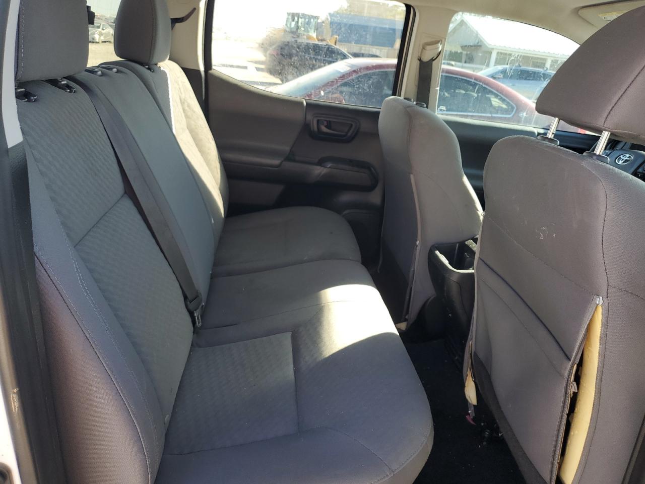 2021 Toyota Tacoma - Image 10