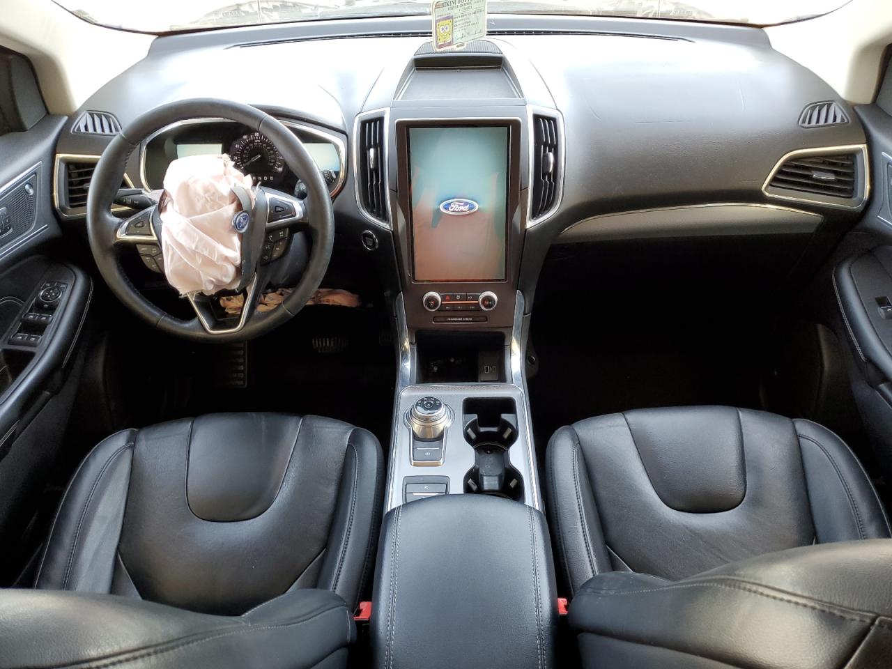2021 Ford Edge - Image 8