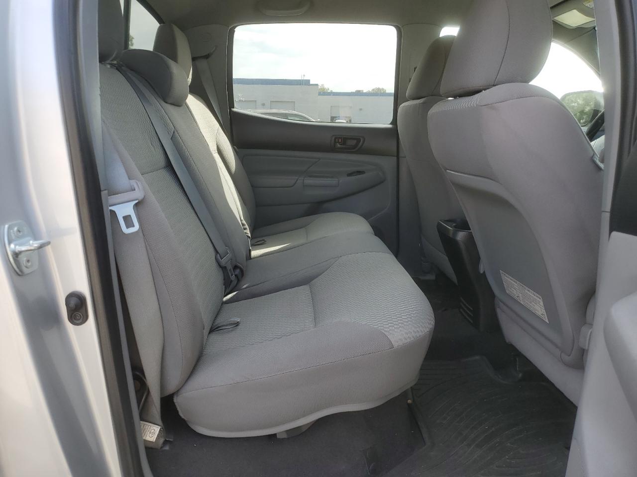 2012 Toyota Tacoma - Image 10