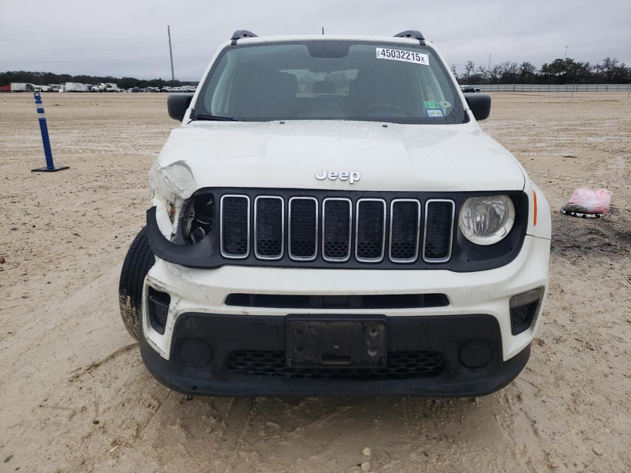 2020 Jeep Renegade - Image 5