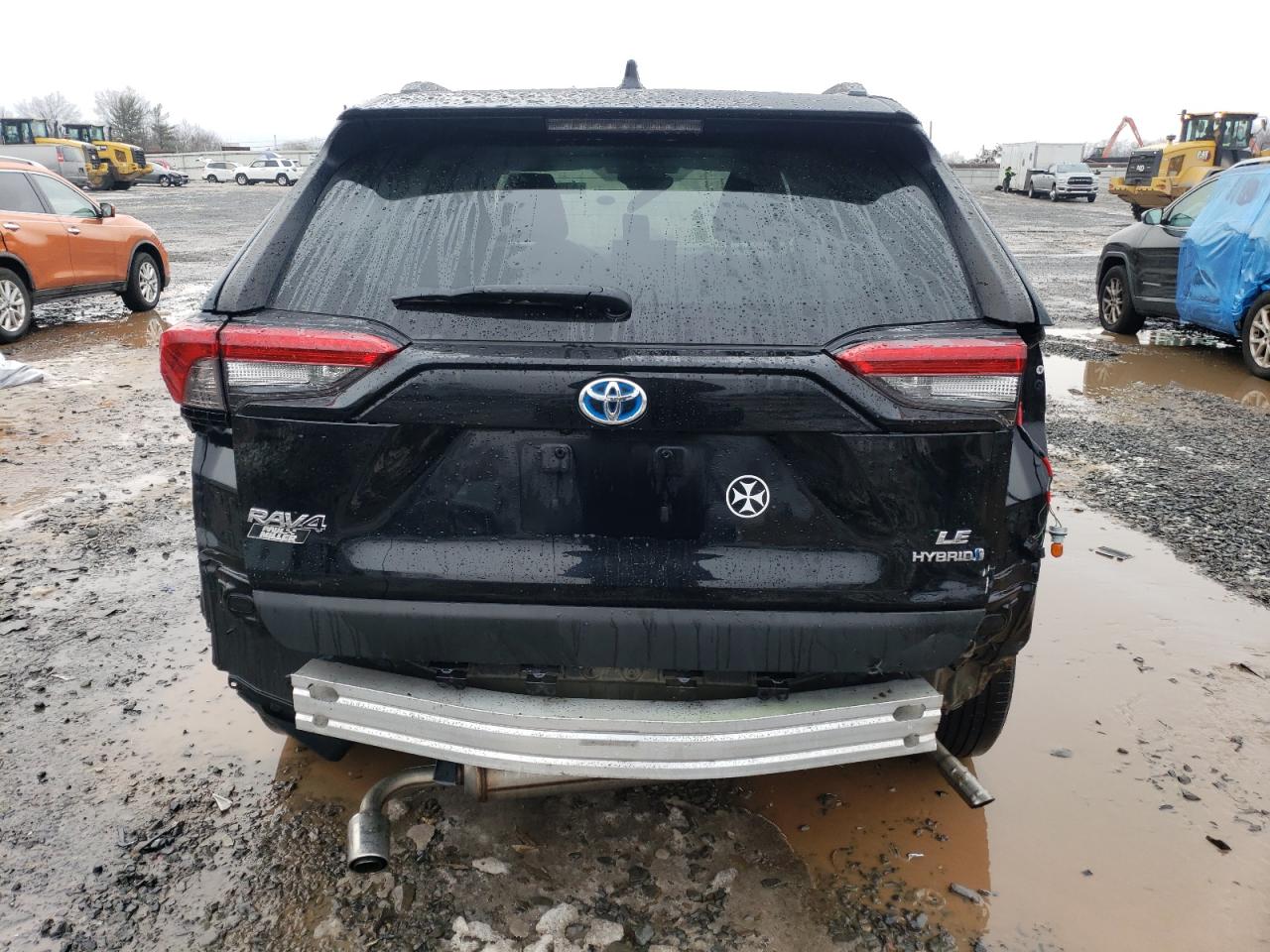 2021 Toyota RAV 4 - Image 6