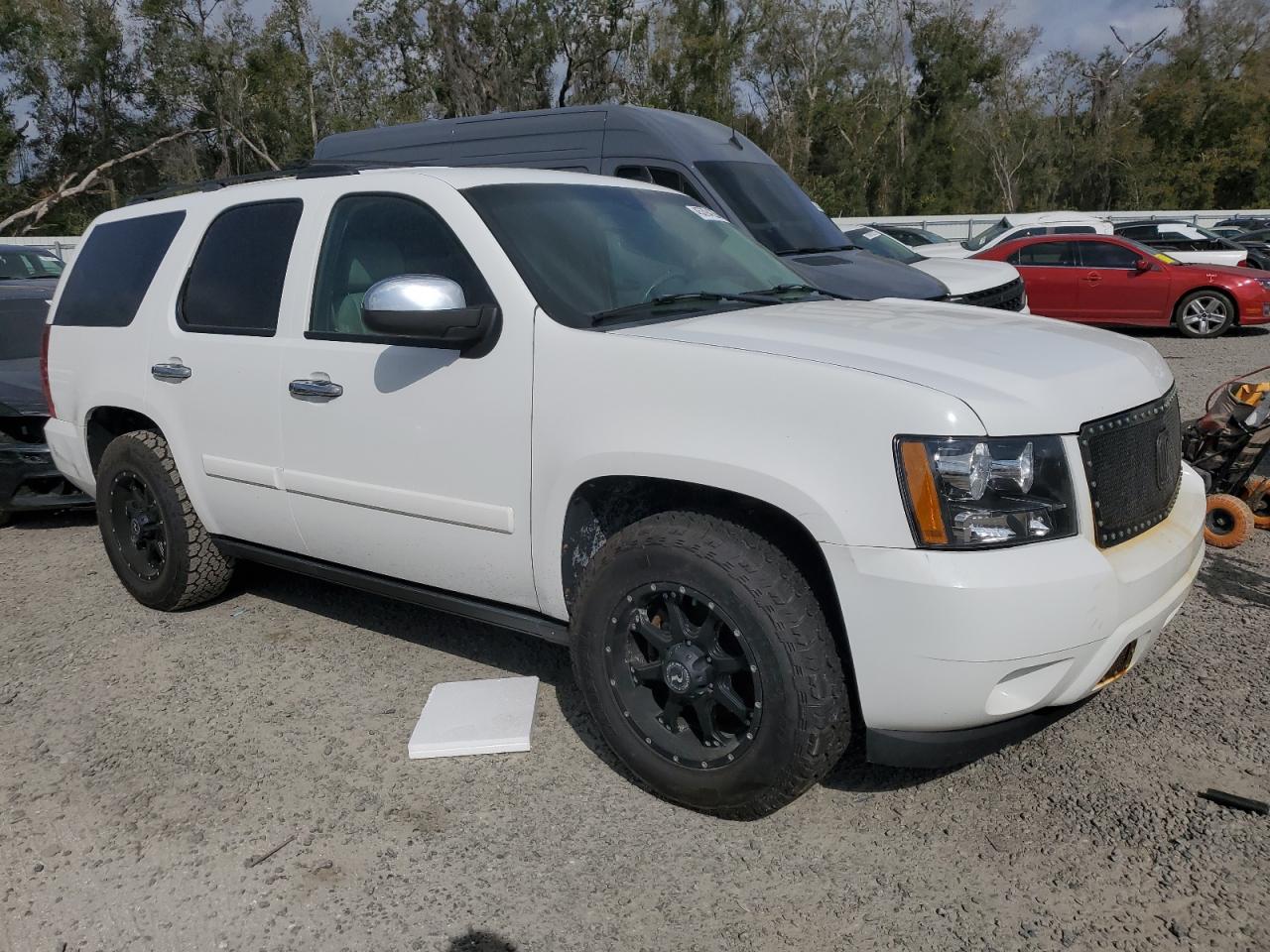 2007 Chevrolet Tahoe - Image 4