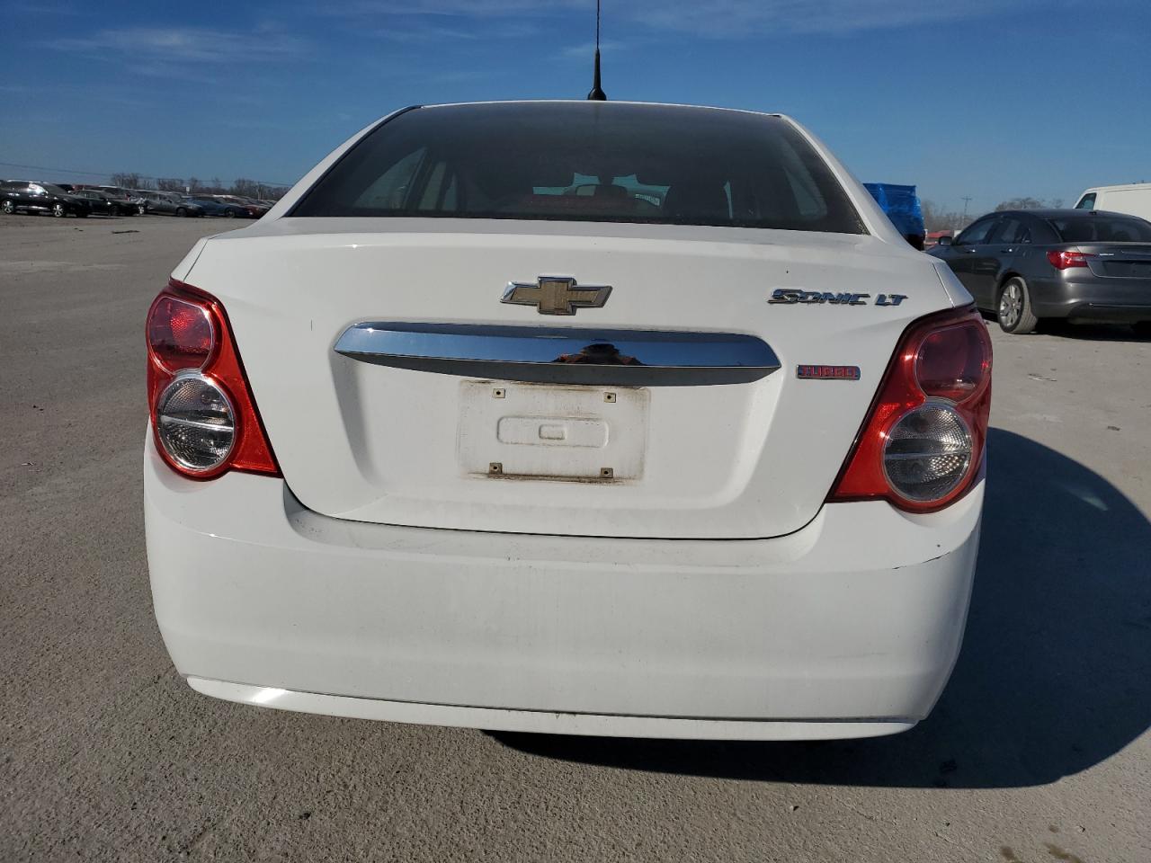 2014 Chevrolet Sonic - Image 6