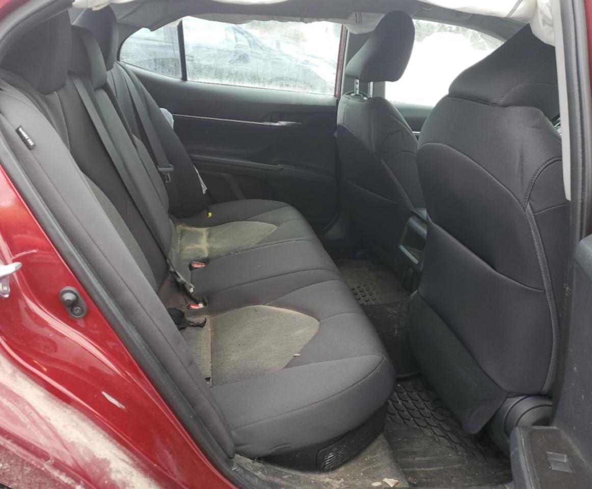 2022 Toyota Camry - Image 10