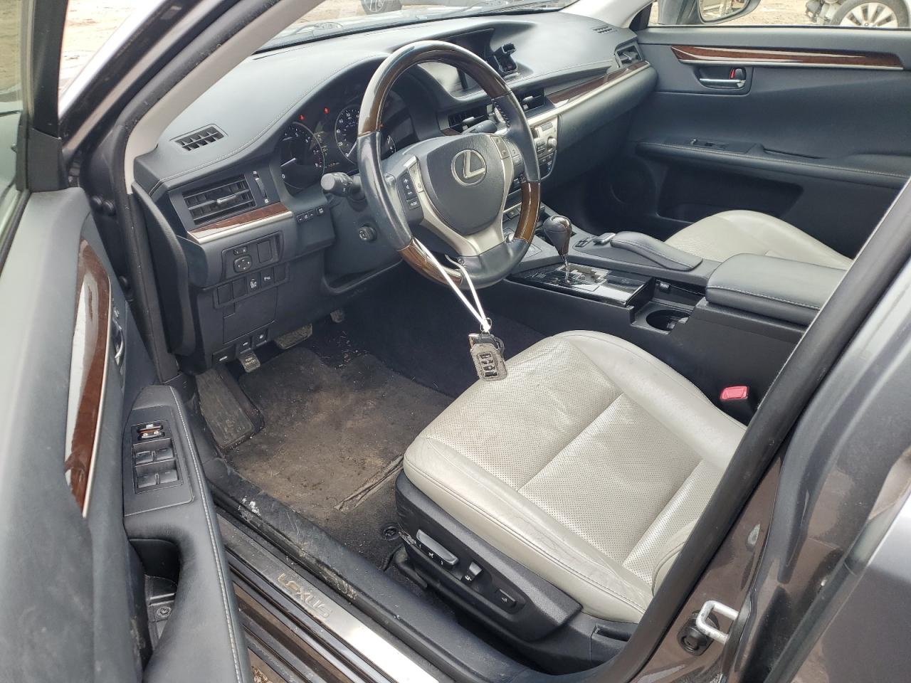 2013 Lexus ES - Image 8