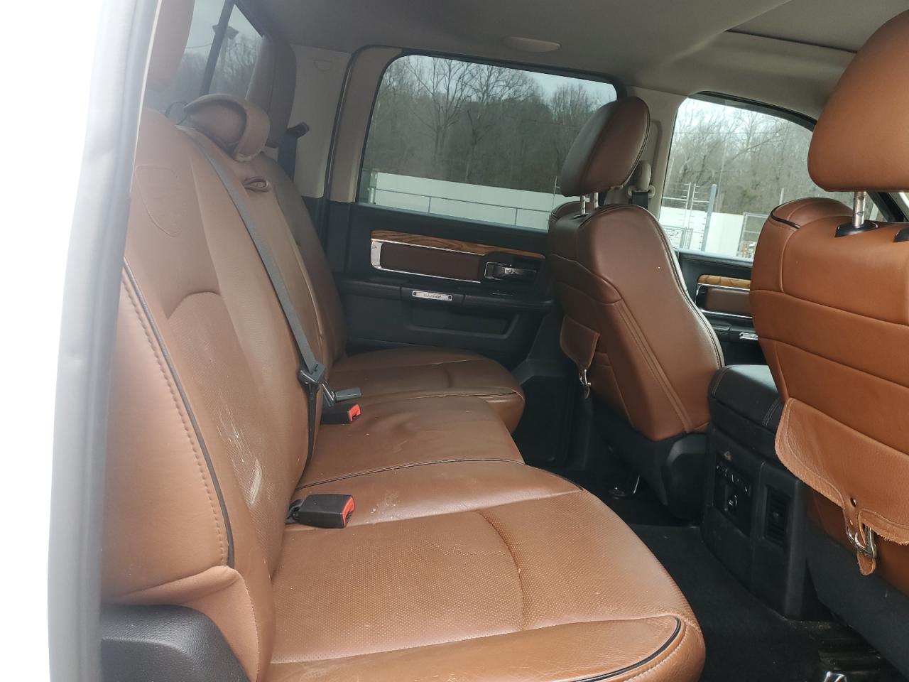 2014 RAM 1500 - Image 10