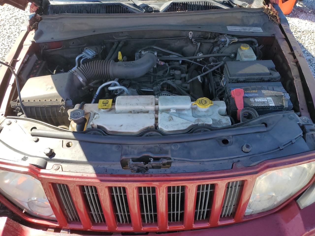 2012 Jeep Liberty (North America) - Image 12