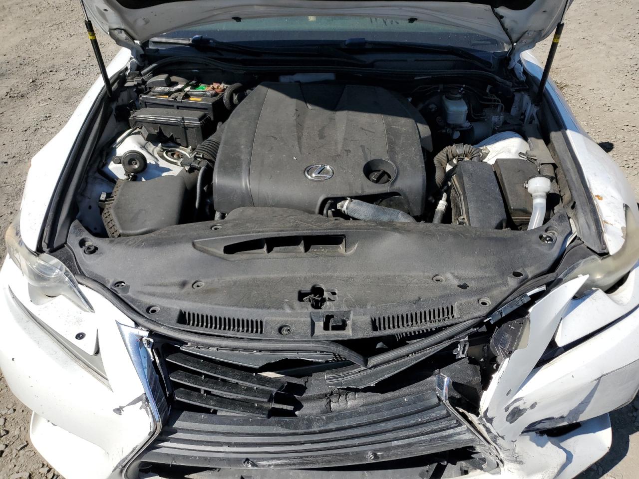 2014 Lexus IS - Image 12