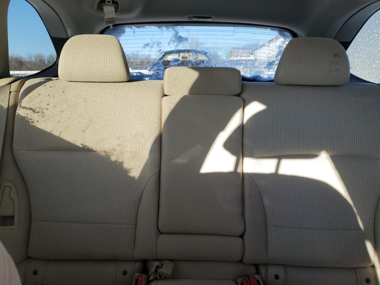 2015 Subaru Outback - Image 10