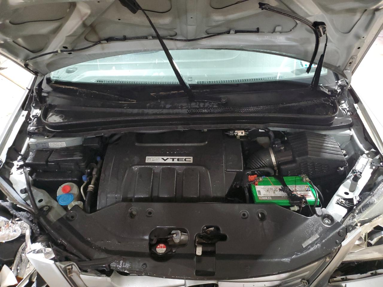 2010 Honda Odyssey - Image 12