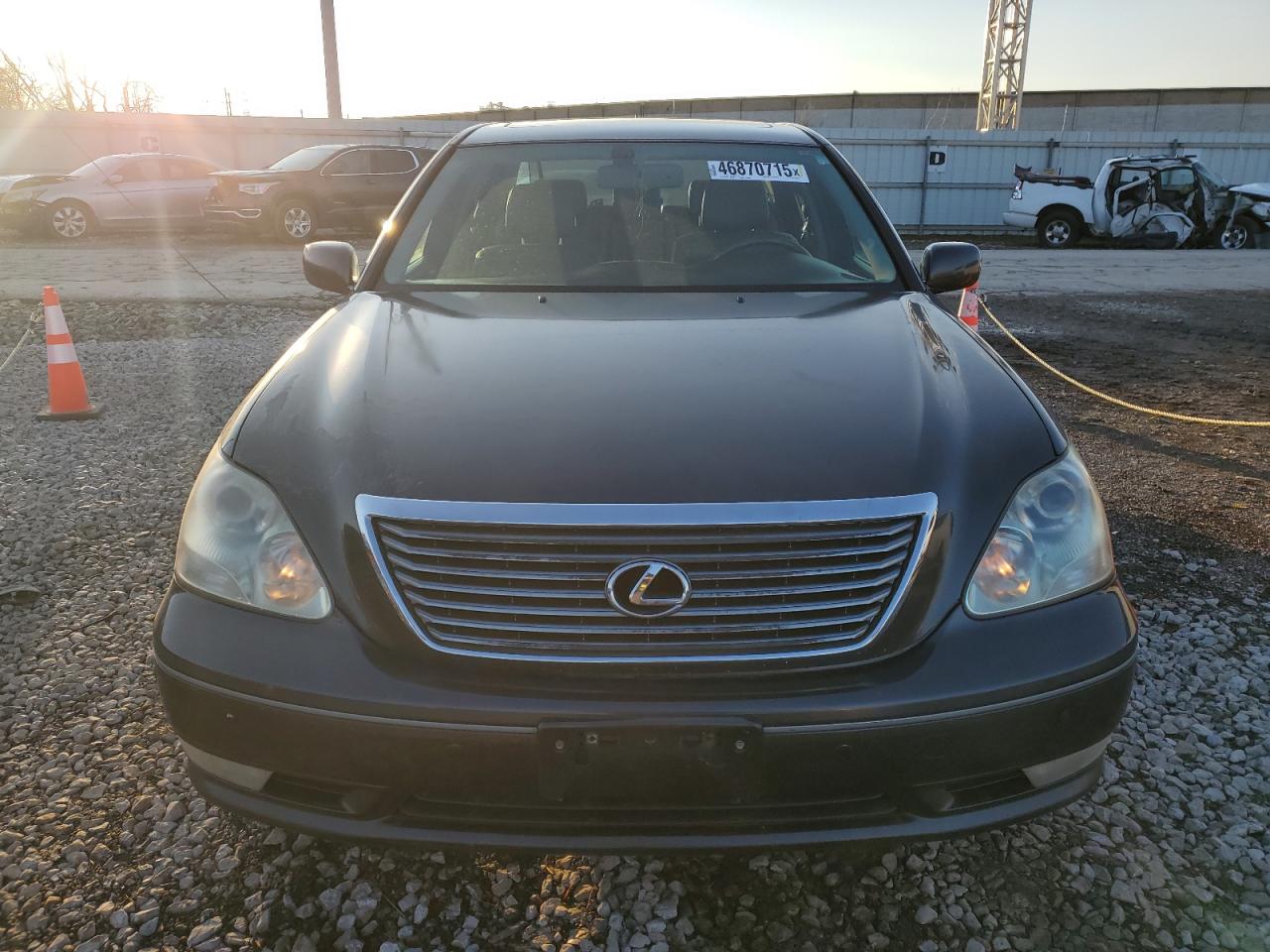 2006 Lexus LS - Image 5