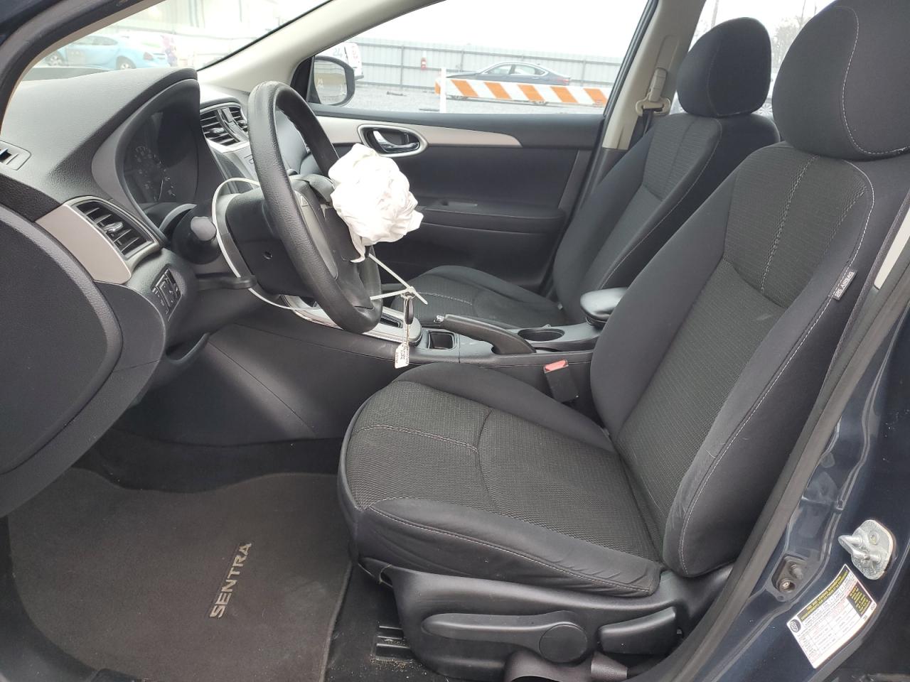 2014 Nissan Sentra - Image 7