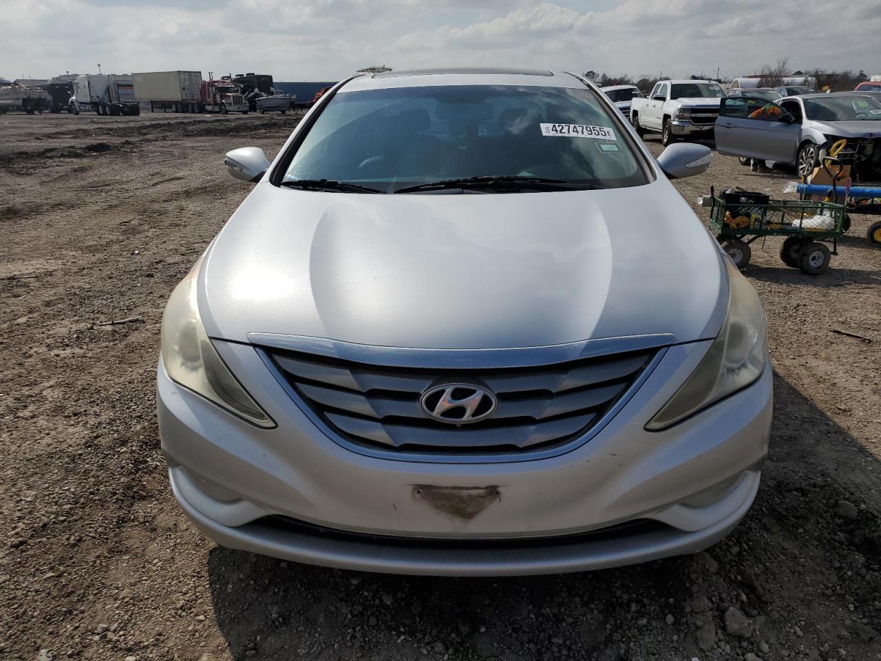 2013 Hyundai Sonata - Image 5