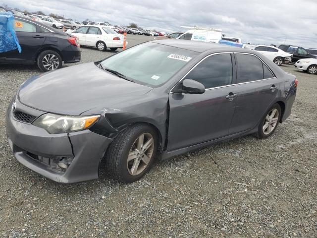 2014 Toyota Camry L en Venta en Antelope, CA - Front End