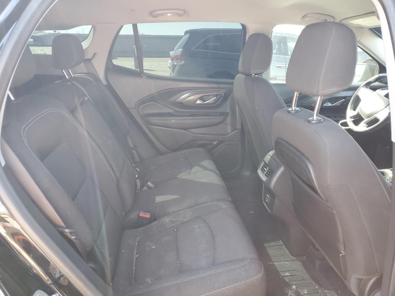 2022 GMC Terrain - Image 11