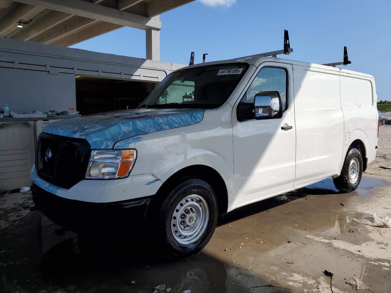 2018 Nissan NV - Image 1