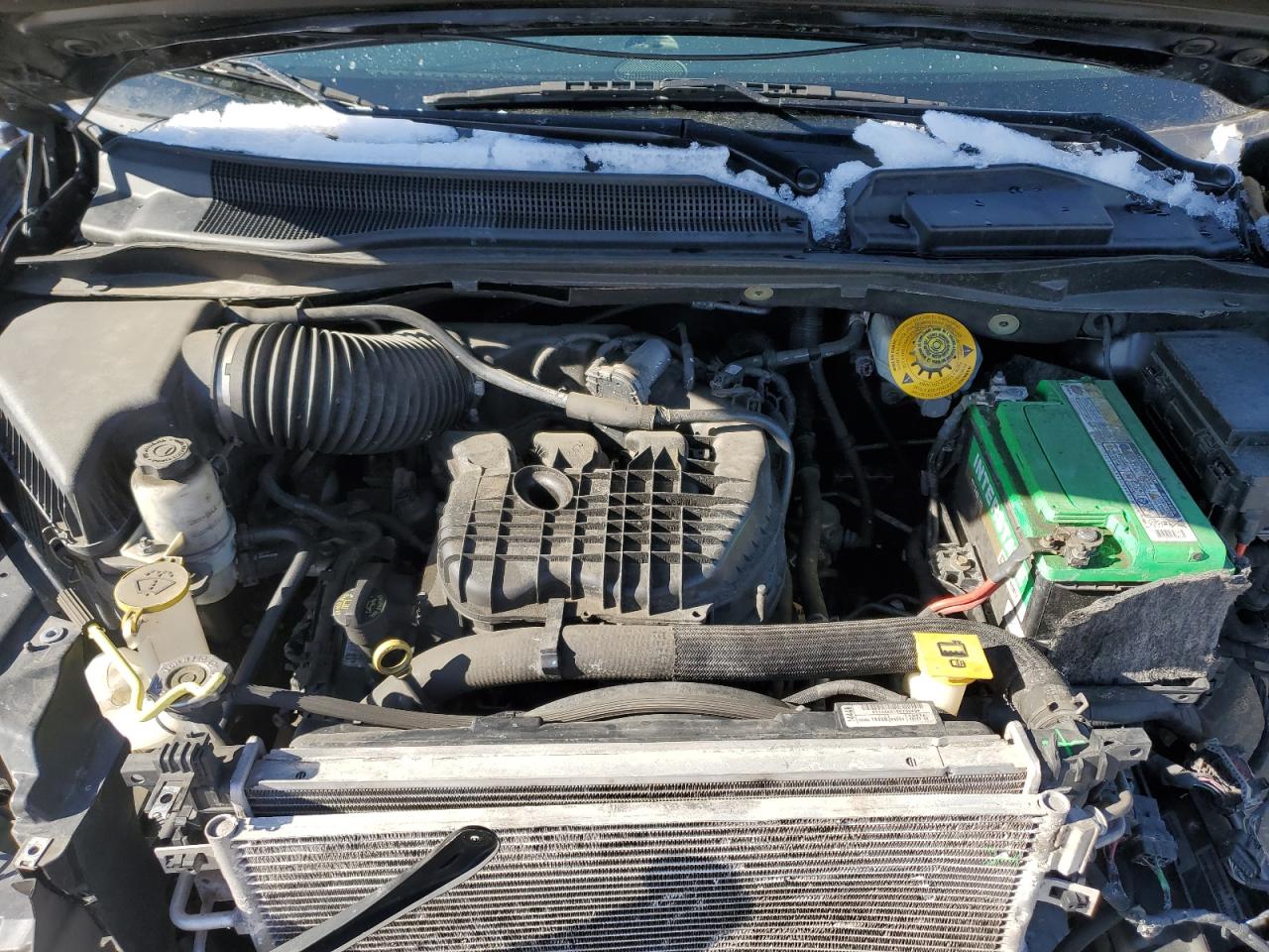 2017 Dodge Caravan - Image 12
