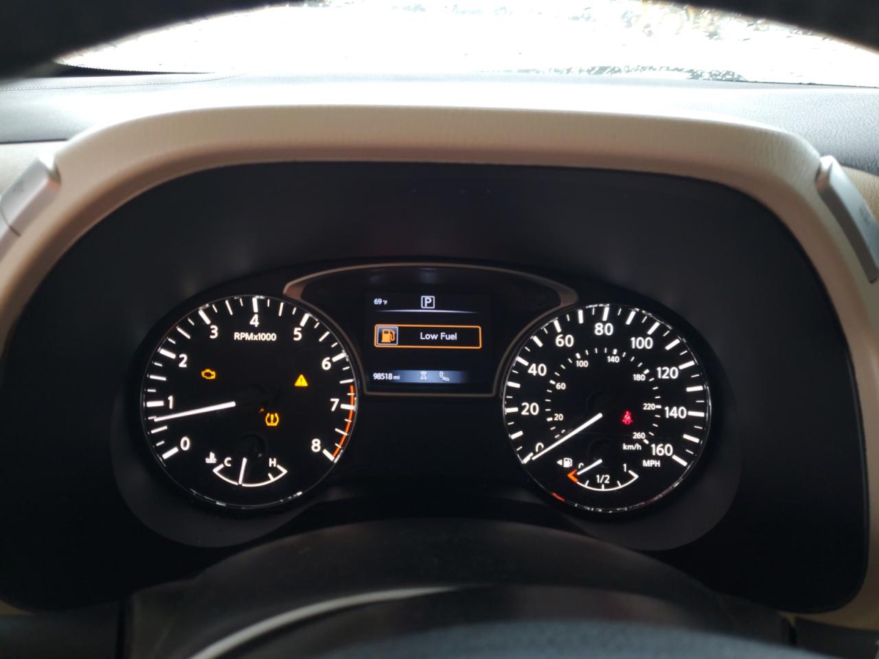 2018 Nissan Pathfinder S VIN: 5N1DR2MN1JC631828 Lot: 46715095