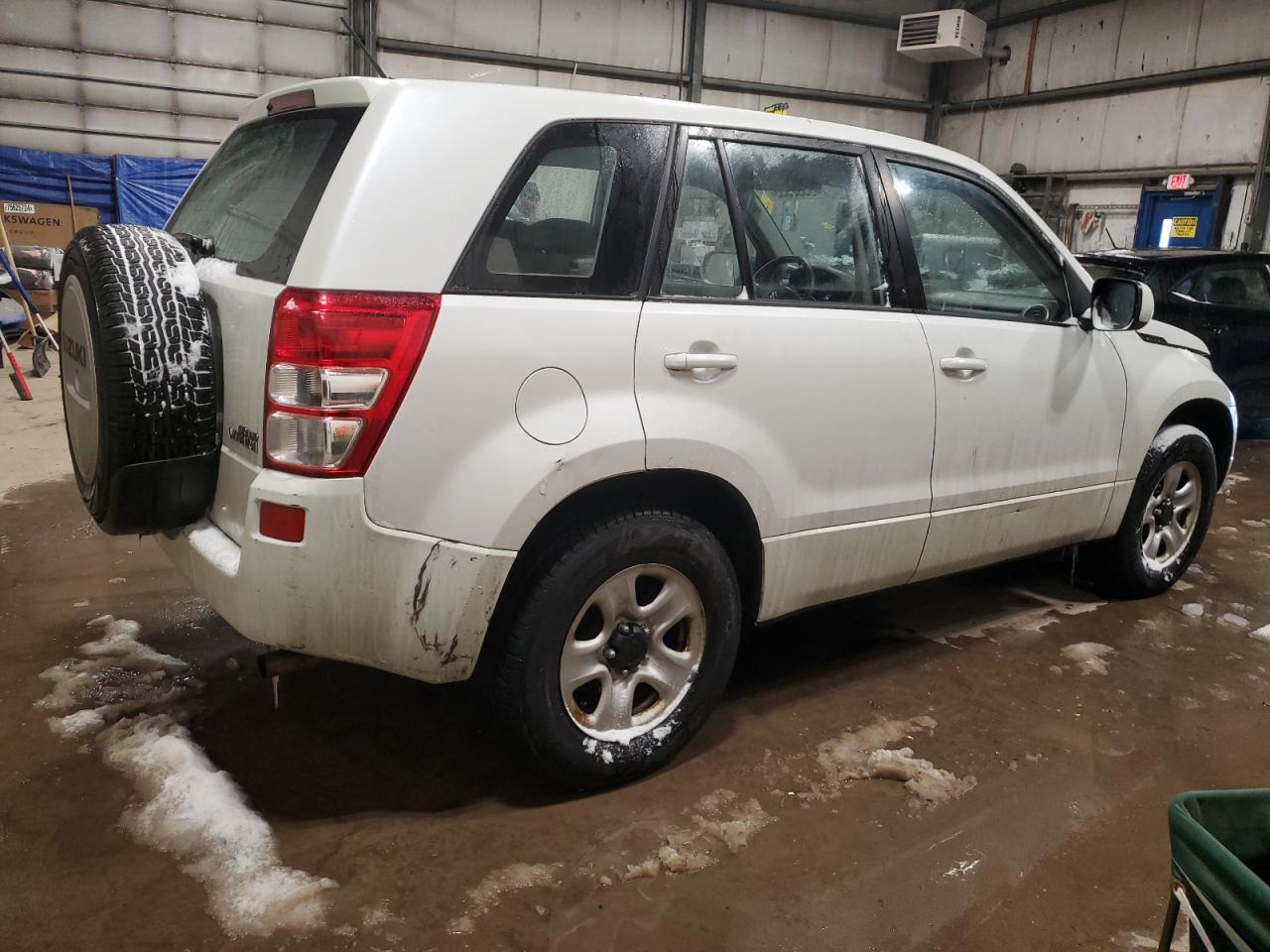 2009 Suzuki Grand Vitara - Image 3