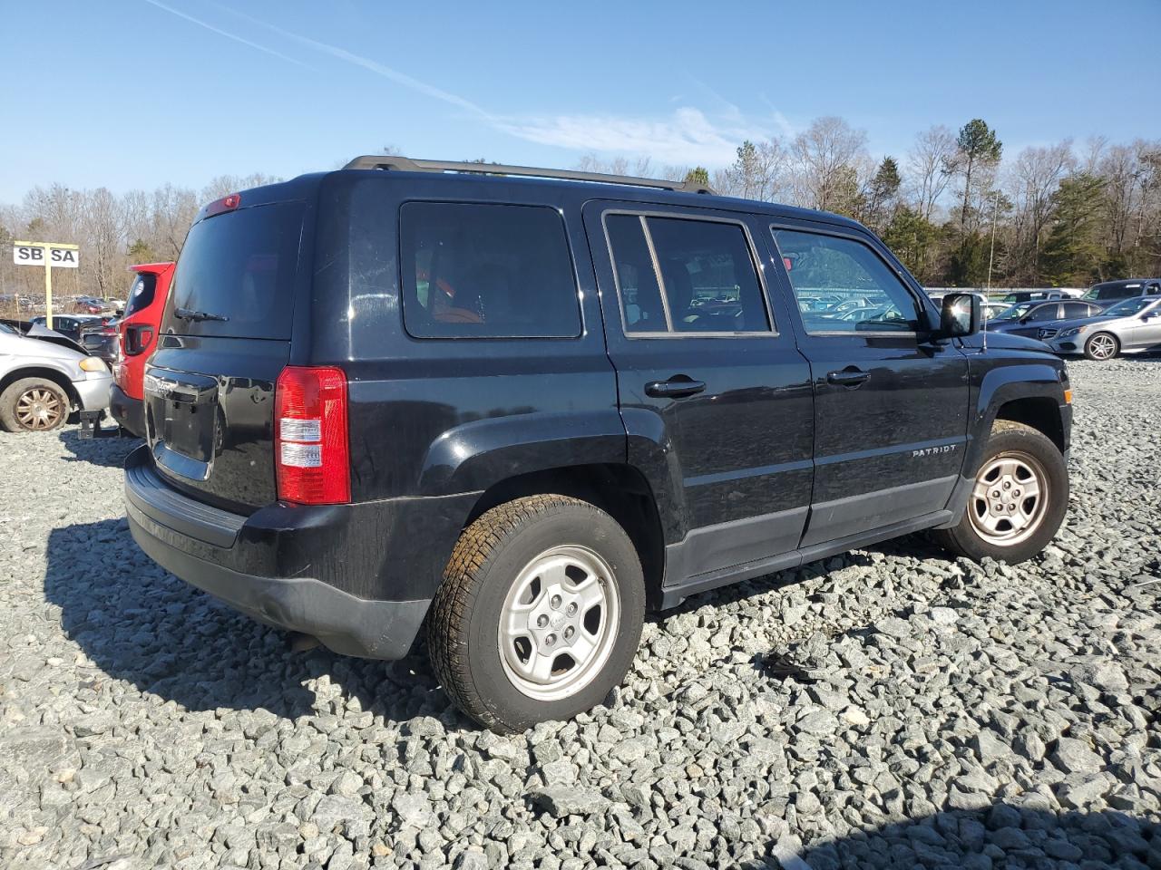 2016 Jeep Liberty (Patriot) - Image 3