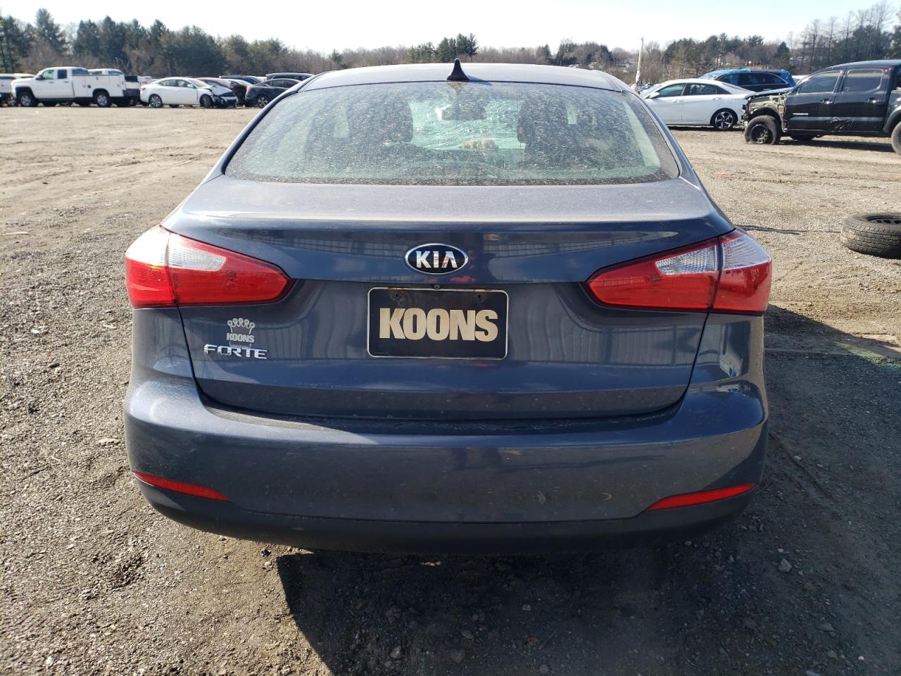 2016 Kia Forte - Image 6