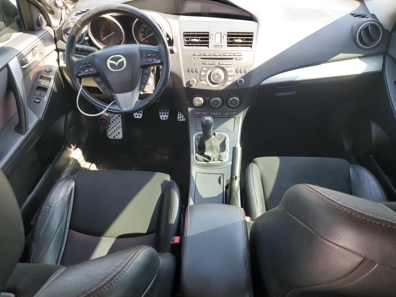2012 Mazda 3 - Image 8