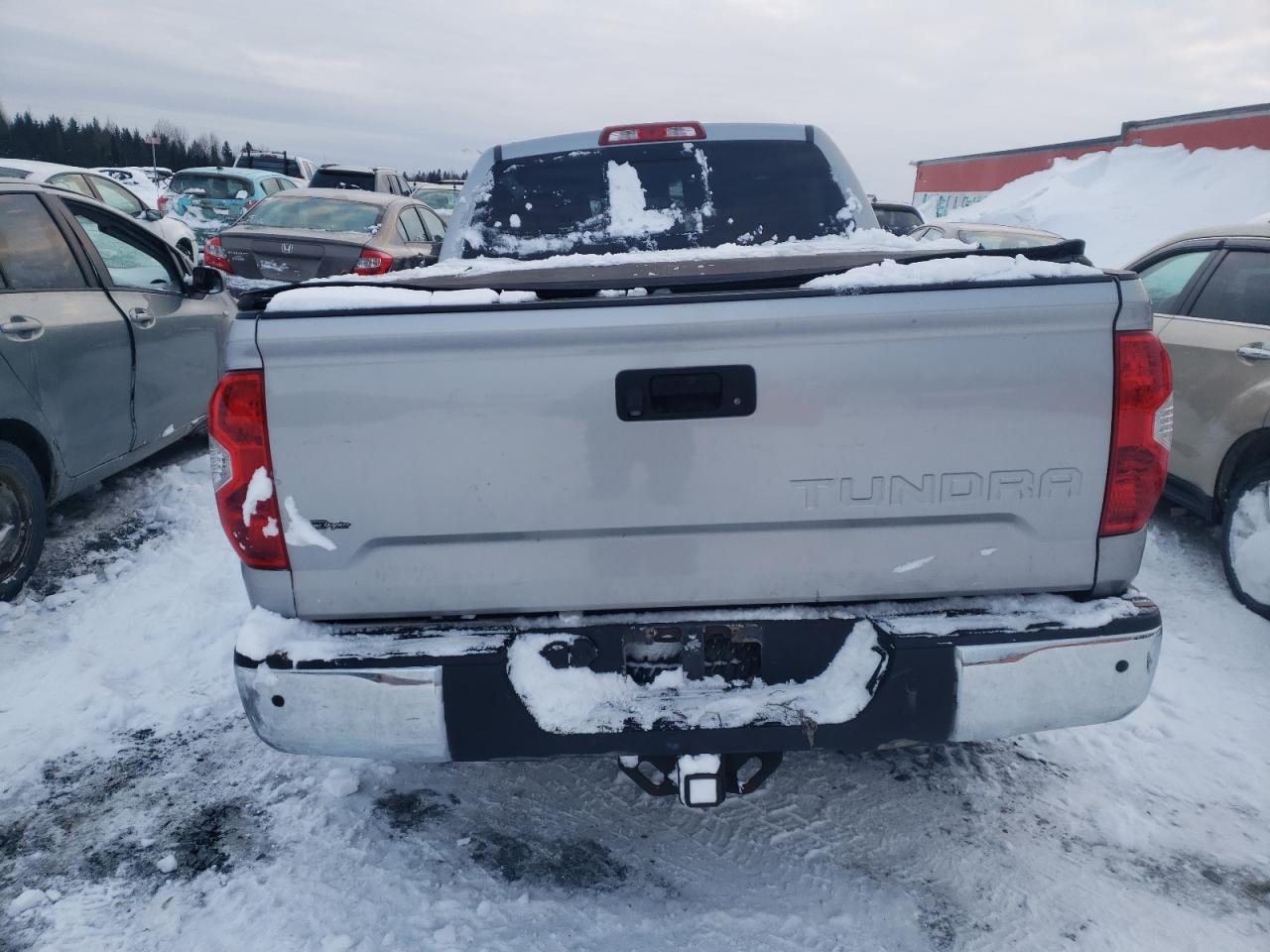 2015 Toyota Tundra - Image 6