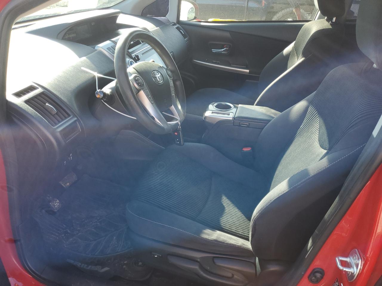 2015 Toyota Prius - Image 7