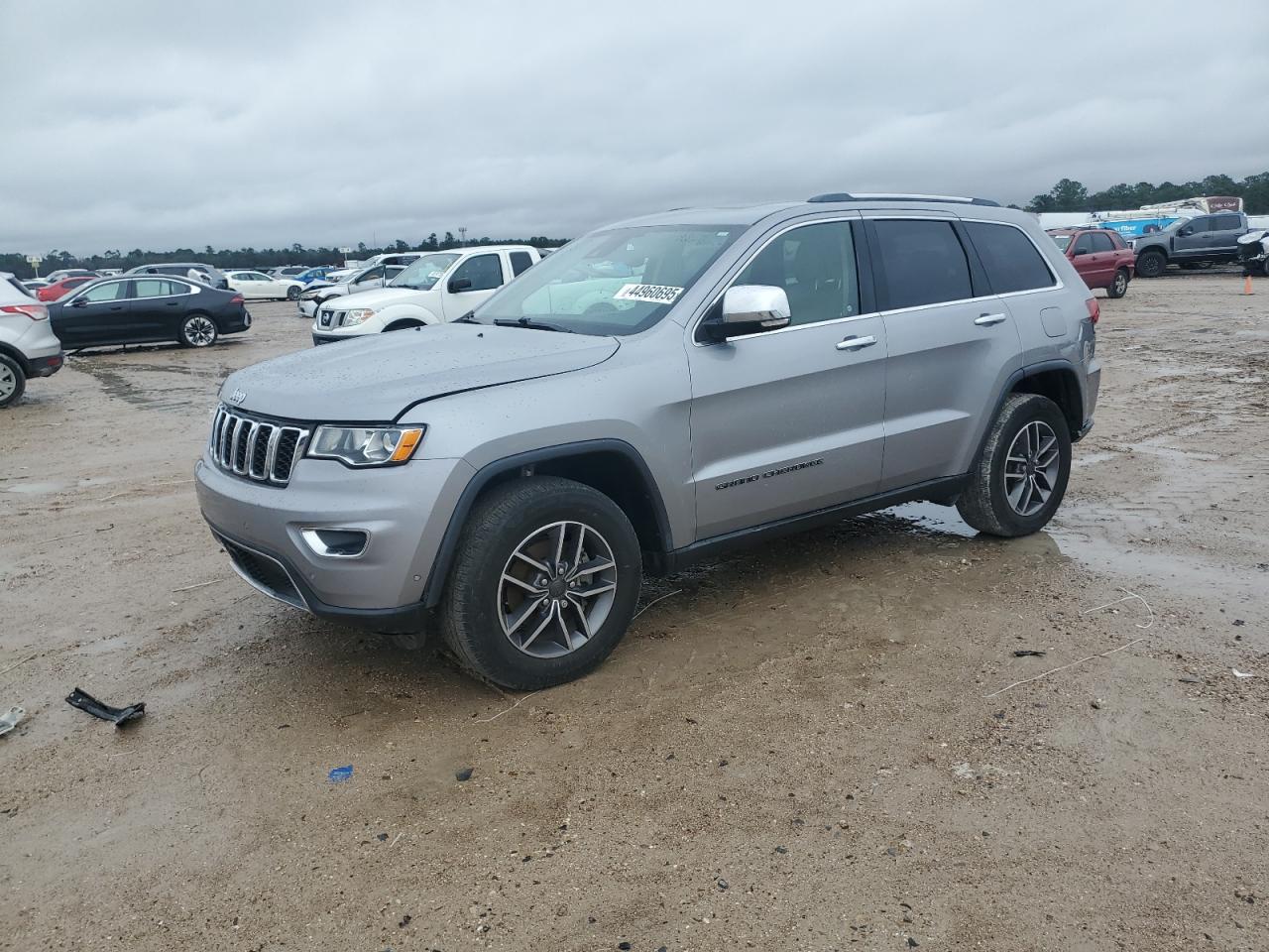 2020 Jeep Grand Cherokee - Image 1