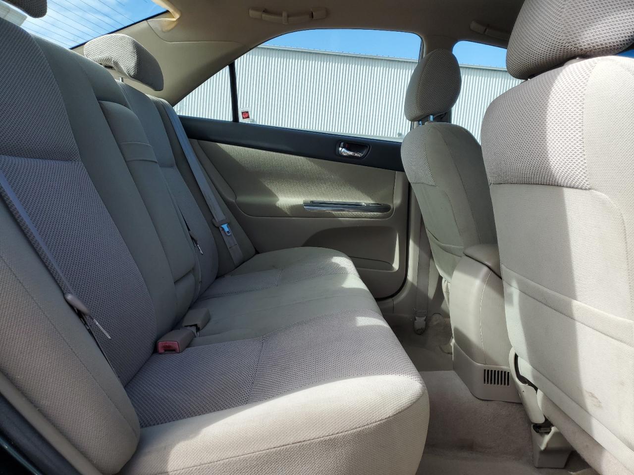 2002 Toyota Camry - Image 10