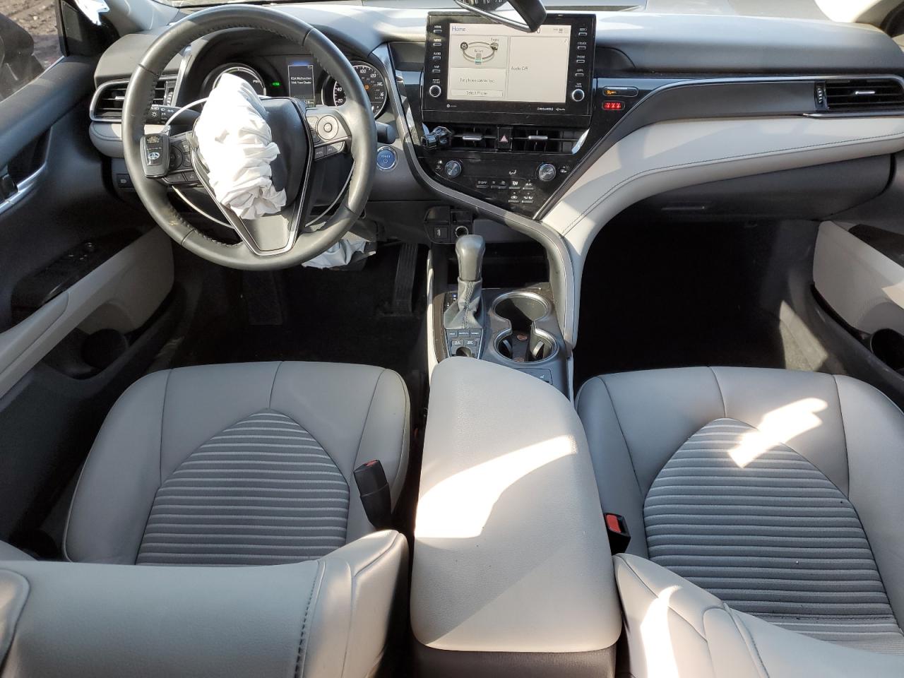 2023 Toyota Camry - Image 8