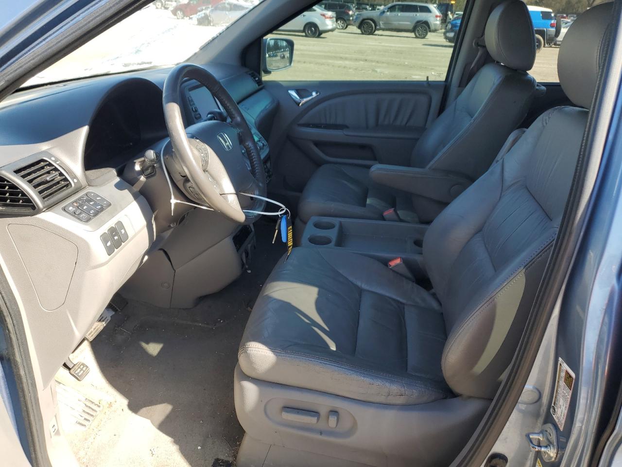 2008 Honda Odyssey - Image 7