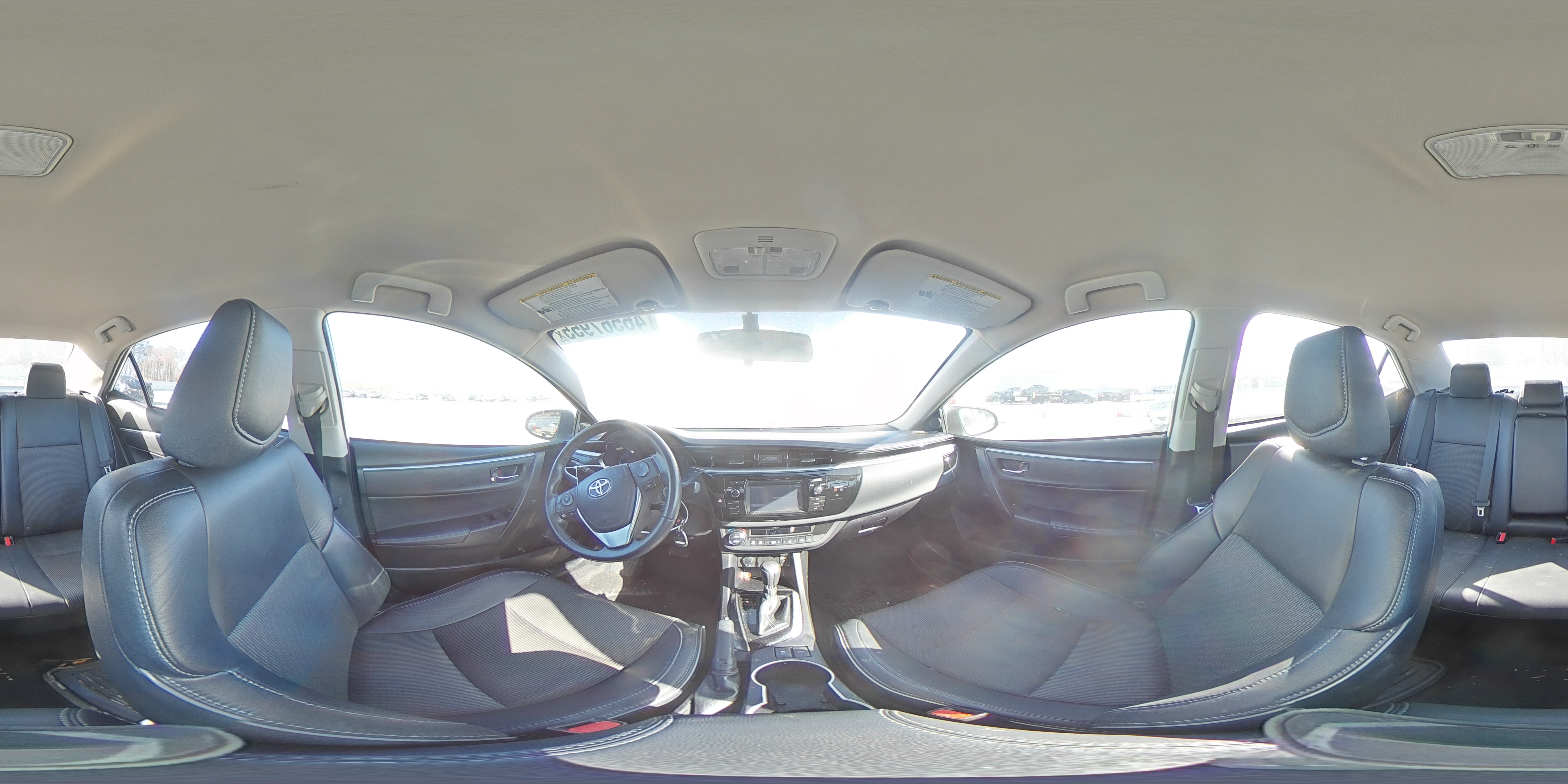 2015 Toyota Corolla - Image 13