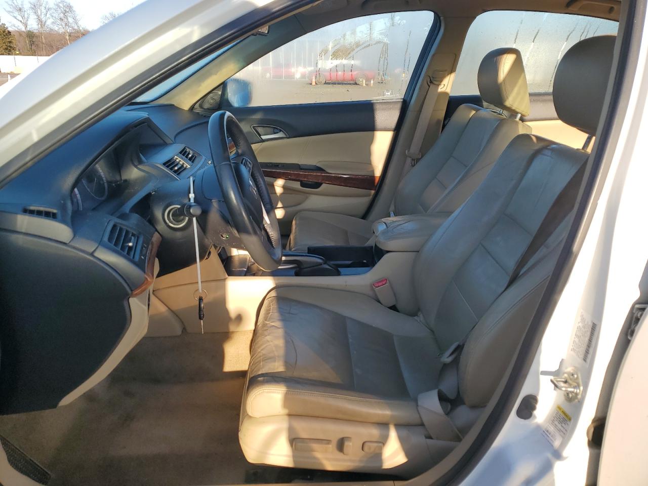 2012 Honda Accord - Image 7