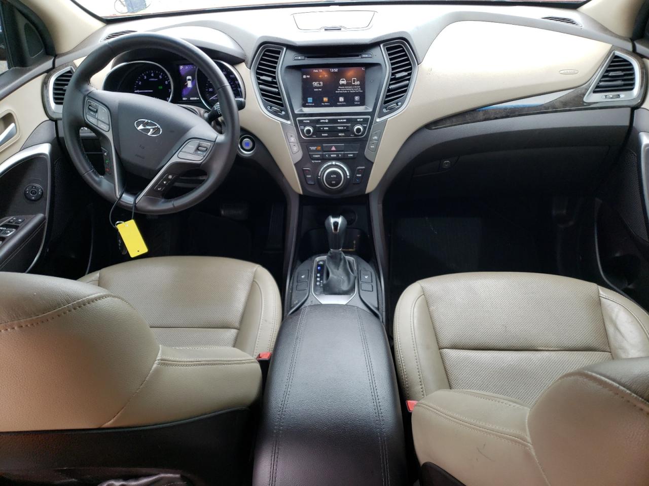 2017 Hyundai Santa Fe - Image 8
