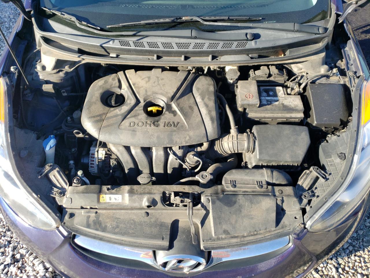 2013 Hyundai Elantra - Image 11